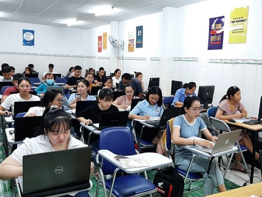 học khai báo thuế tại bình dương