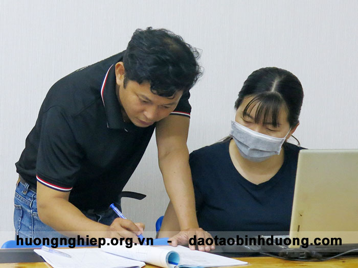 học tin học văn phòng tại bình dương