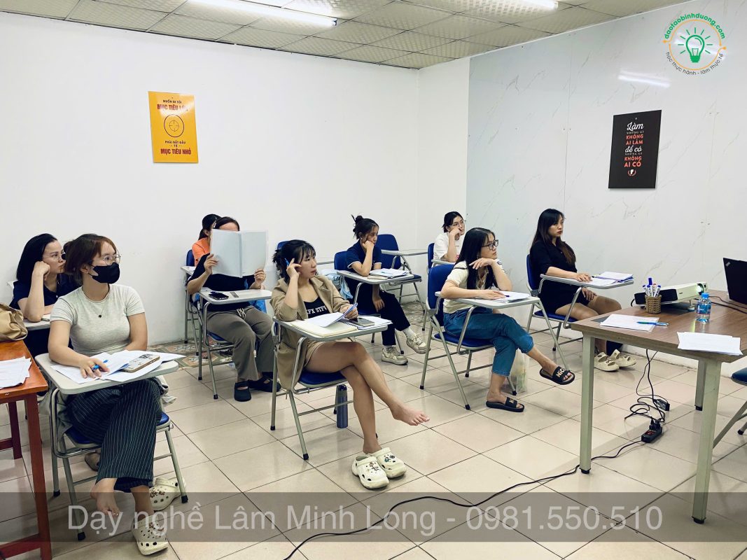 Học kế toán tổng hợp tại thủ dầu một